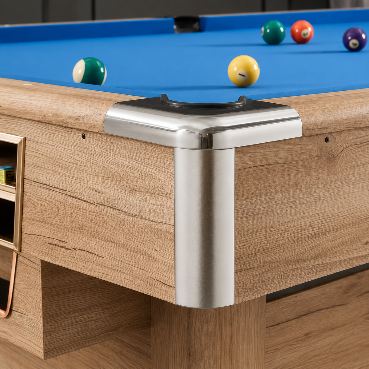 Maverick - Oak Pool Table Felt & Flipper