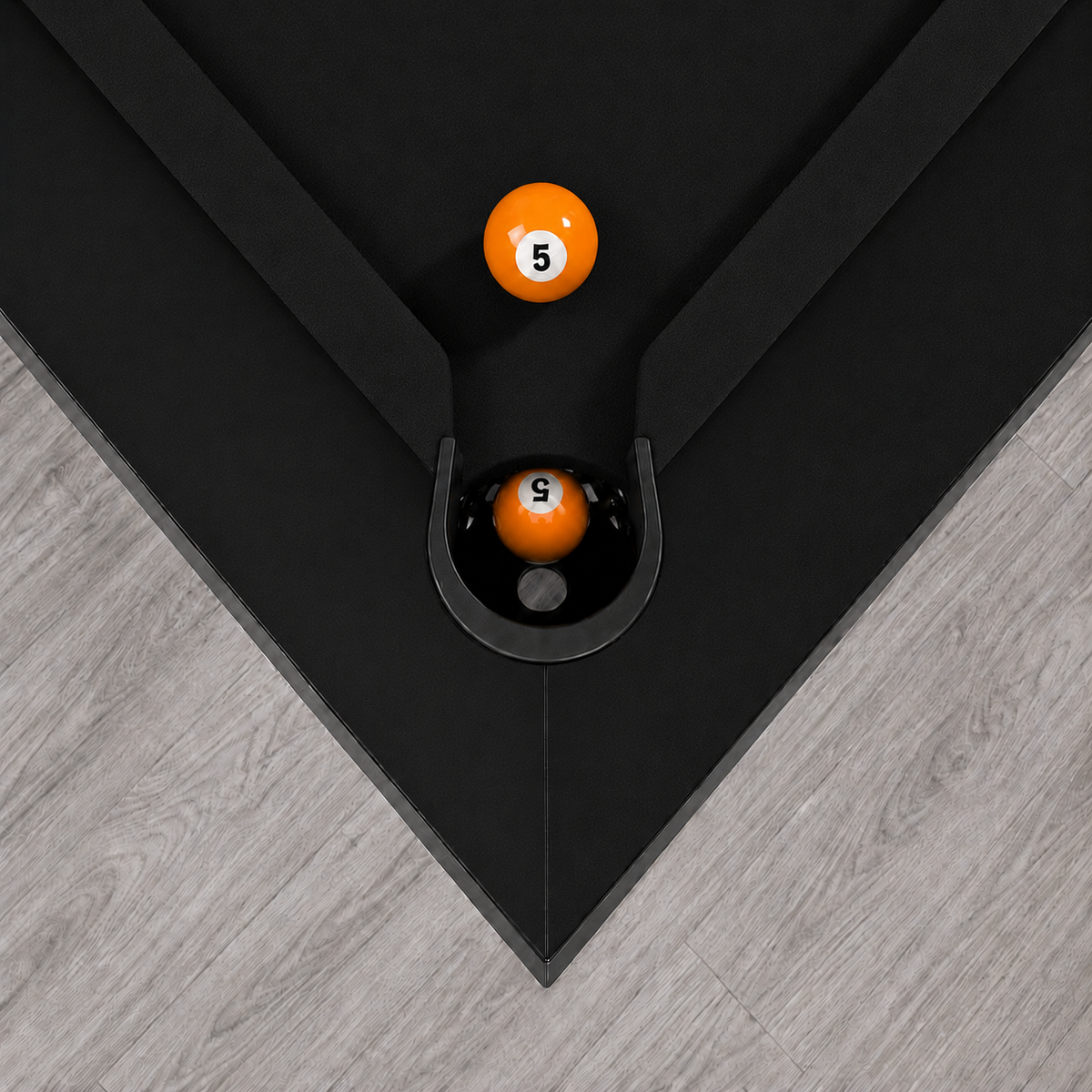 Xara - Cross Pool Table Felt & Flipper
